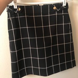 Black gridded LOFT skirt NWT